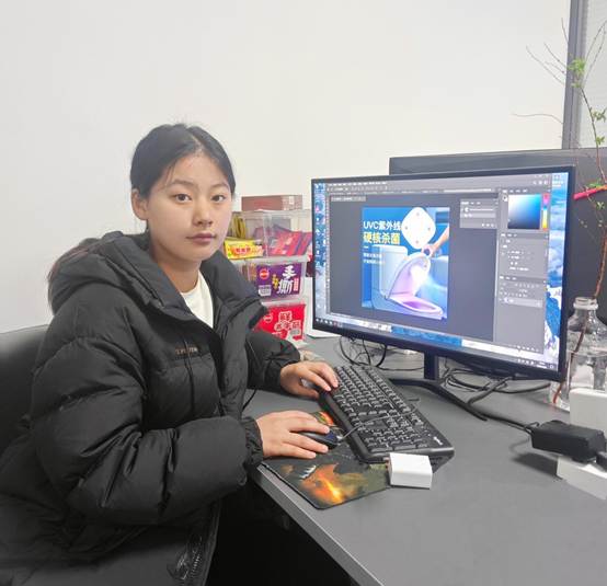 23电商4班赵安淇