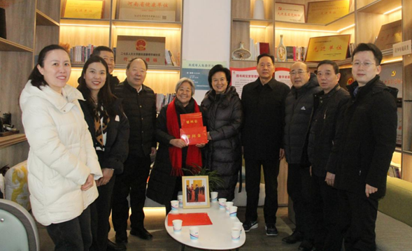 2a4230caf76cec3bbc4db547e056181