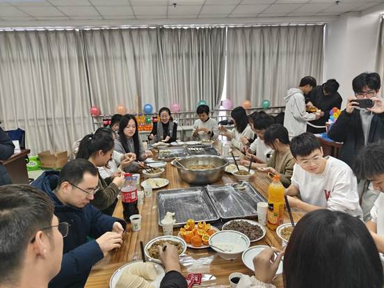 b209f09ab7450c44a6c1b3fc5b1d45b7