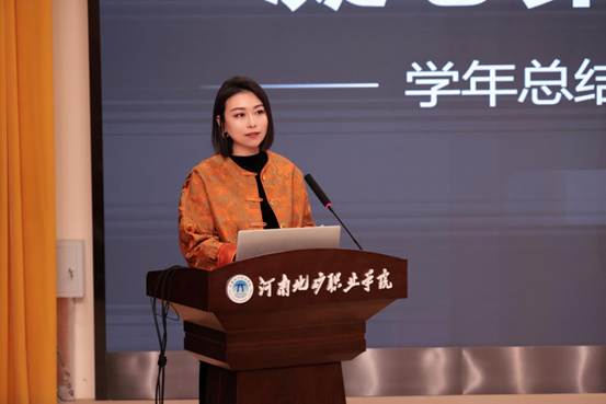 3ec9cfa495ff415c92c1df1b82af185