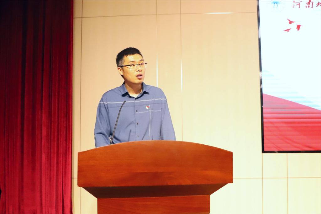 IMG_8657(1)(1) IMG_8657(1)(1)