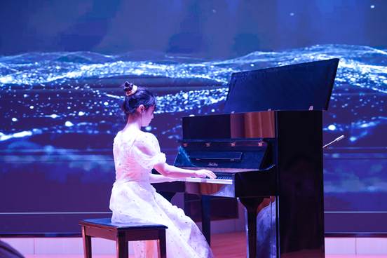 37d1752544a62efb2b3bcafe618f055e